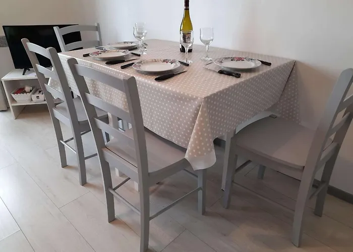 Appartement Renove 2 Pieces Avec Loggia Vue Mer Et Parking A Villers-Sur-Mer - Fr-1-712-7 Апартаменты